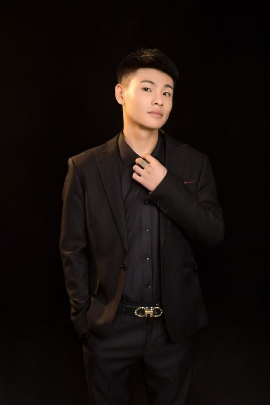 刘小船的第二张照片--新乡相亲服务中心