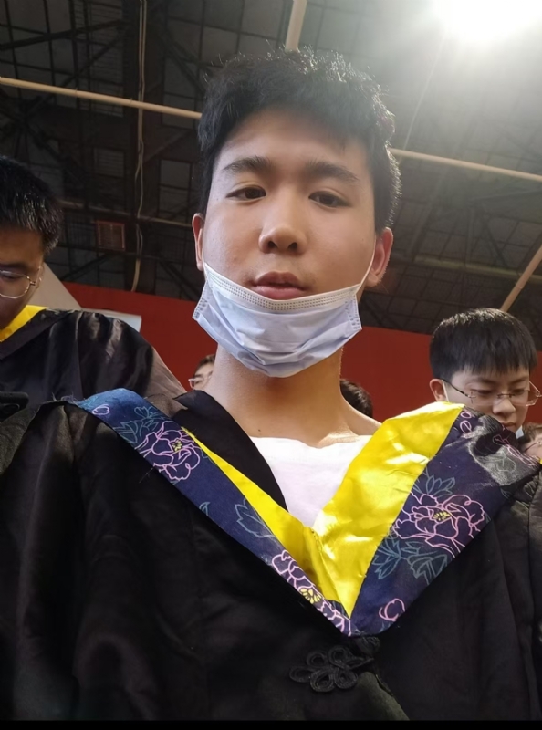 落落大方的第一张照片--新乡相亲服务中心
