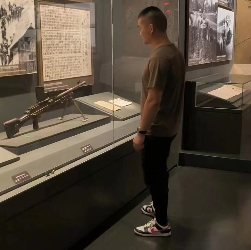 霸气的第一张照片--新乡相亲服务中心